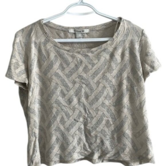 Forever 21 silver metallic patterned short sleeve loose fit crop top size L - Picture 1 of 6